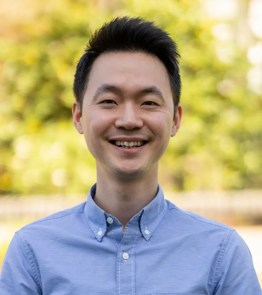 Daniel Yoon Headshot