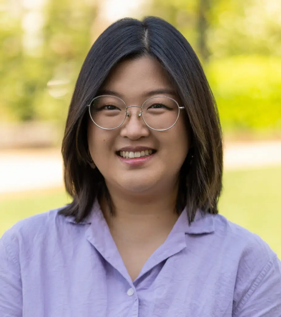 Monica Han headshot